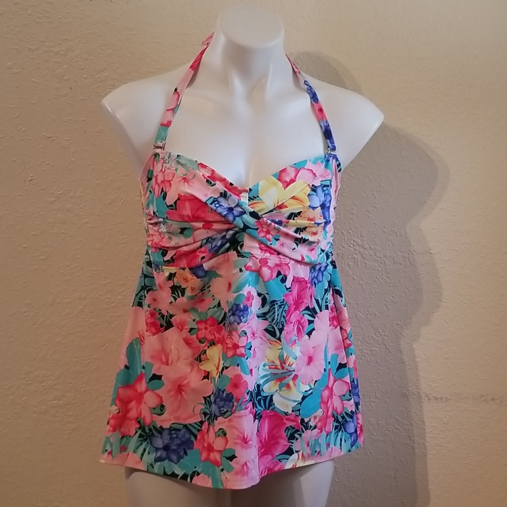 Catalina swim top 1x 16w‎